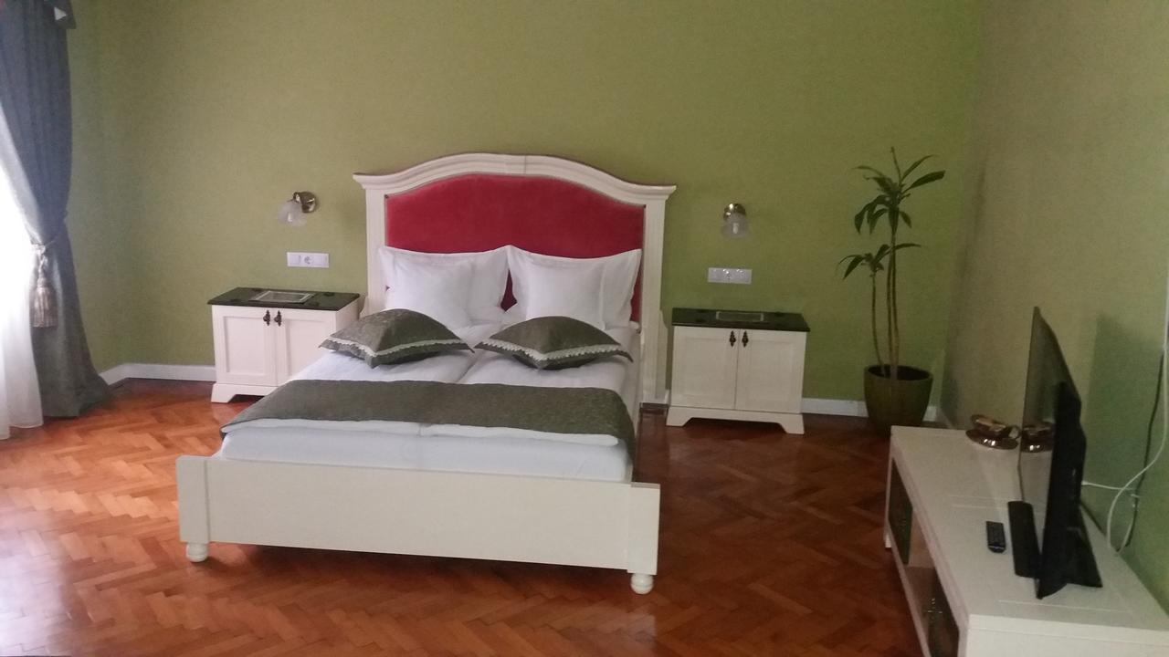 Zum Weissen Lamm Residence Sibiu Luaran gambar